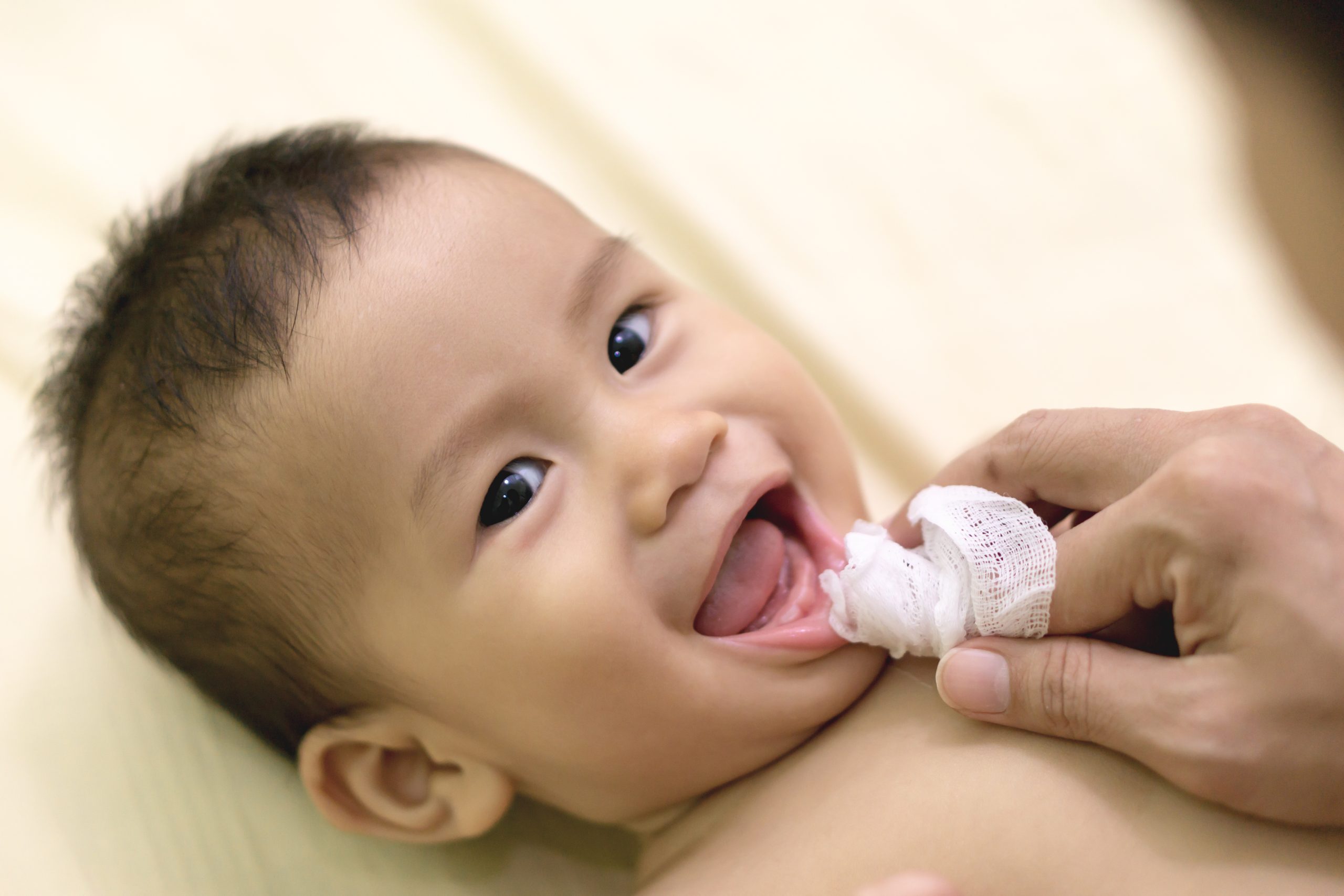 L’igiene orale del neonato: le regole da seguire
